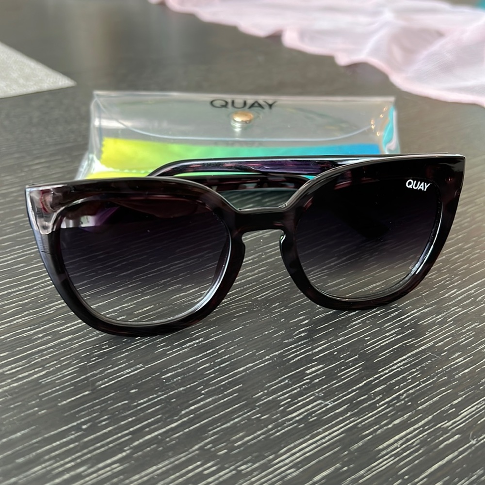 QUAY Cat-Eye Gradient Sunglasses